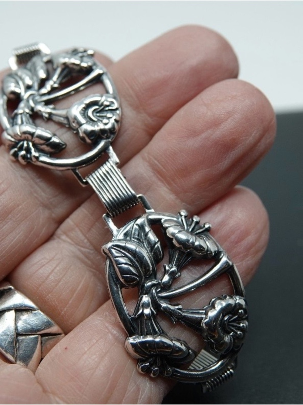 7 in vintage Danecraft Floral Sterling Silver Bracelet - Art Nouveau Style